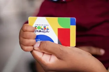 Imagem ilustrativa da imagem Caixa começa a pagar Bolsa Família de outubro nesta sexta-feira. Veja calendário