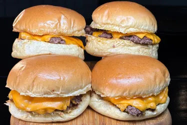 Imagem ilustrativa da imagem Cardápio temático e atrações para todos os públicos: novidades das hamburguerias