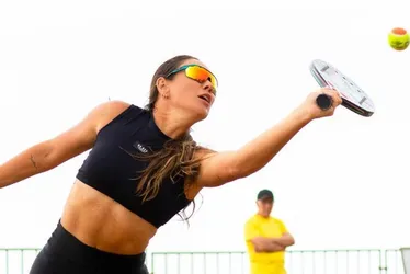 Imagem ilustrativa da imagem Competição de beach tennis reúne 750 atletas na Praia da Costa