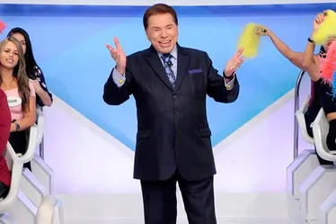 Imagem ilustrativa da imagem "Corinthiano de coração", Silvio Santos recebe homenagens dos times de futebol