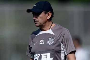 Imagem ilustrativa da imagem Ramón Díaz elogia Corinthians, mas admite a necessidade saber ‘segurar o placar’