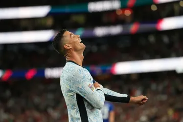 Imagem ilustrativa da imagem Cristiano Ronaldo faz gol 900 e Portugal vence Croácia na estreia da Nations League