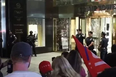 Imagem ilustrativa da imagem Donald Trump retorna a Nova Jersey após atentado em comício na Pensilvânia