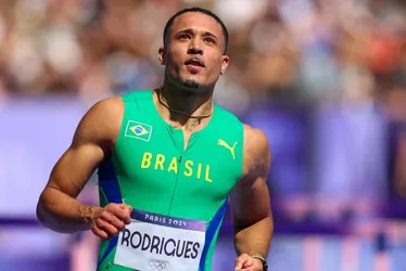 Imagem ilustrativa da imagem Eduardo Rodrigues marca 13s37 e avança nos 110m com barreiras em Paris-2024
