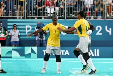 Imagem ilustrativa da imagem Em busca do hexa, Brasil estreia com vitória no futebol de cegos