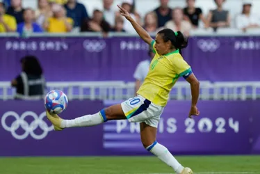 Imagem ilustrativa da imagem Escalação de Marta na final das Olimpíadas será definida em reunião nesta sexta
