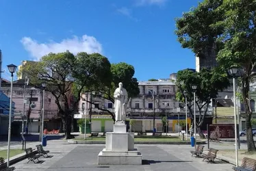 Imagem ilustrativa da imagem Evento "Viva o Centro" anima Praça Dom Vital com programação diversificada