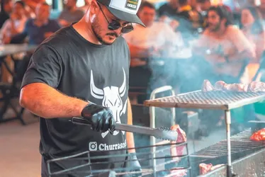 Imagem ilustrativa da imagem Festival de churrasco reúne carnes, bebidas e música em Cariacica