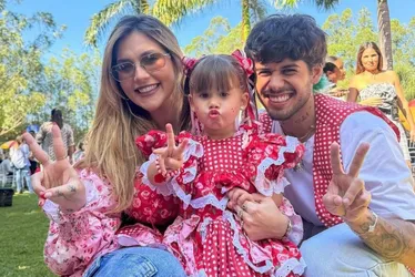 Imagem ilustrativa da imagem Filha de Zé Felipe e Virginia ‘fala’ com ‘tio Leandro’ e assusta cantor: ‘Sai fora’