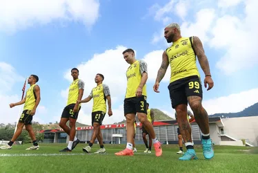 Imagem ilustrativa da imagem Flamengo poupa time contra Grêmio e titulares ficam no Rio treinando