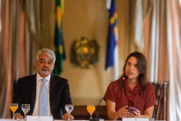 Imagem ilustrativa da imagem Governadora Raquel Lyra se compromete em anunciar calendário de demolições