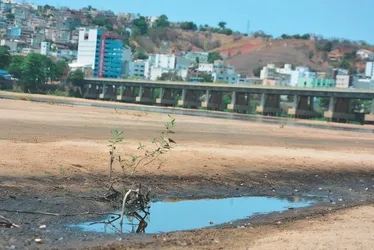 Imagem ilustrativa da imagem Governo adota medidas para evitar racionamento de água no ES