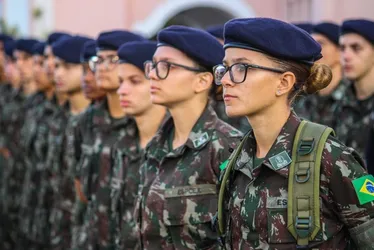 Imagem ilustrativa da imagem Governo publica decreto com regras para o alistamento militar feminino