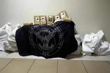 Imagem ilustrativa da imagem Helicóptero da Venezuela com 240 kg de 'super maconha' é interceptado no AM