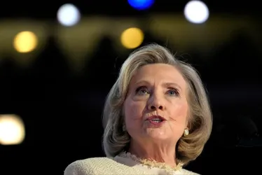 Imagem ilustrativa da imagem Hillary Clinton pede que EUA elejam primeira mulher presidente