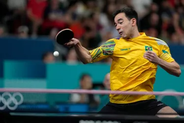 Imagem ilustrativa da imagem Hugo Calderano volta a ser o 3º do ranking mundial após campanha histórica em Paris