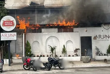 Imagem ilustrativa da imagem Incêndio atinge restaurante em Colatina