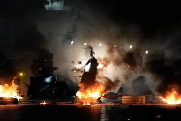 Imagem ilustrativa da imagem Itamaraty faz alerta de segurança para brasileiros após protestos contra Maduro