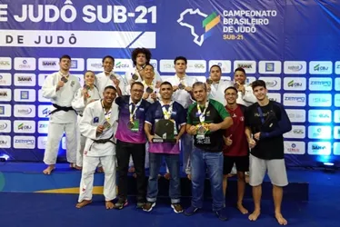 Imagem ilustrativa da imagem Judocas do ES conquistam o bronze por equipes no Campeonato Brasileiro