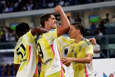 Imagem ilustrativa da imagem Juventus derrota Verona, lidera e é o único com 100% de aproveitamento na Serie A