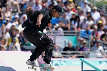 Imagem ilustrativa da imagem Kelvin Hoefler fica em 6º lugar no skate e Brasil fecha 3º dia sem medalha