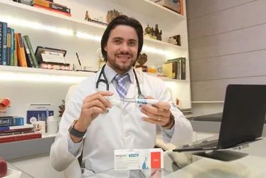Imagem ilustrativa da imagem Médicos indicam nova injeção para emagrecer