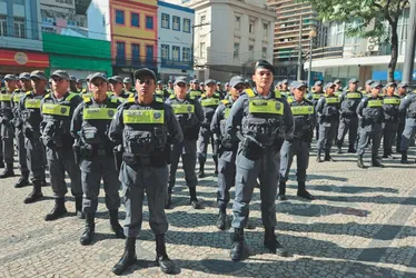Imagem ilustrativa da imagem Mil novos alunos-soldados ajudam a combater roubos