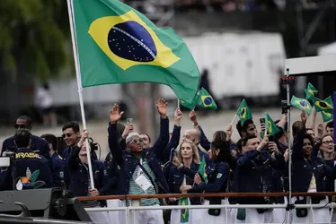 Imagem ilustrativa da imagem Ministério faz post racista sobre delegação brasileira na Cerimônia de Abertura