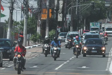 Imagem ilustrativa da imagem Motocicleta tem 2.201 infrações com 341 mil reais em multas