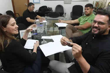 Imagem ilustrativa da imagem Ordem das entrevistas dos candidatos a prefeito na TV Tribuna é definida