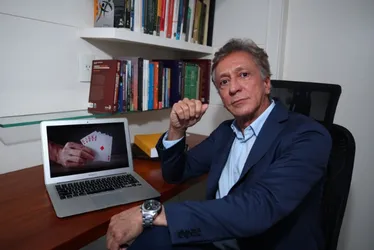 Imagem ilustrativa da imagem Pacientes buscam até internação para tratar vício em jogos no ES