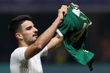 Imagem ilustrativa da imagem Palmeiras x São Paulo tem briga, empurrões e tapas no campo após apito final