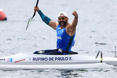 Imagem ilustrativa da imagem Paralimpíadas: Brasil tem dobradinha na canoagem e ouro no halterofilismo