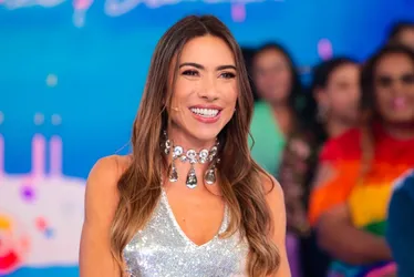 Imagem ilustrativa da imagem Patrícia pede forças para SBT no 1º programa exibido após a morte de Silvio Santos
