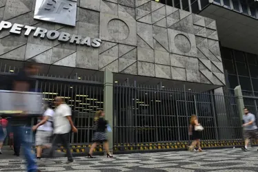 Imagem ilustrativa da imagem Petrobras aprova pagamento de R$ 20 bilhões aos acionistas