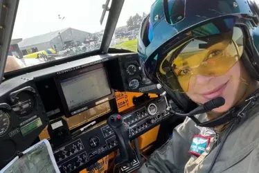 Imagem ilustrativa da imagem Quem era a piloto brasileira que morreu nos EUA: 'Partiu de forma honrosa', diz mãe