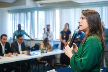 Imagem ilustrativa da imagem Raquel Lyra tem 66,4% de desaprovação no Recife
