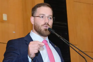 Imagem ilustrativa da imagem Renzo Vasconcelos define vice na disputa à Prefeitura de Colatina