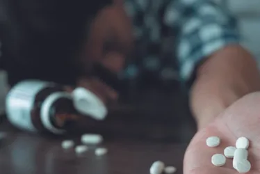 Imagem ilustrativa da imagem Uso de remédio controlado sem receita e em altas doses pode causar coma