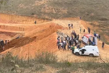 Imagem ilustrativa da imagem Soterramento no Noroeste no ES deixa um morto e um ferido