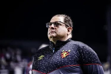 Imagem ilustrativa da imagem Guto Ferreira é demitido do Sport com menos de um mês à frente da equipe