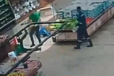 Imagem ilustrativa da imagem Acusado de matar colega dentro de supermercado em Vitória vai seguir preso