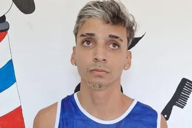 Imagem ilustrativa da imagem Suspeito de roubar e matar profissional da saúde é preso dentro de banheiro no ES