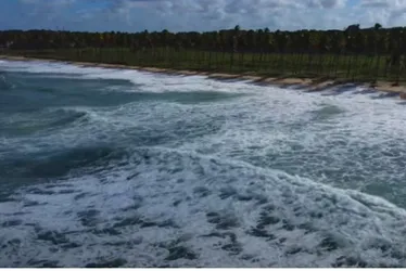 Imagem ilustrativa da imagem Drama no mar: buscas por turista que desaparece no Paiva encerradas pelo 2º dia