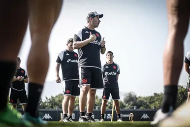 Imagem ilustrativa da imagem Vasco pega o Vitória no Brasileirão para ampliar série invicta na temporada