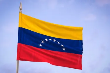 Imagem ilustrativa da imagem 'Quem mexe com a Venezuela se dá mal', diz ditadura em post com silhueta de Lula