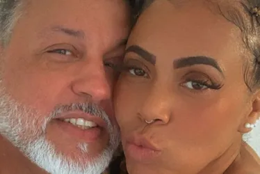Imagem ilustrativa da imagem Viúva de Mr. Catra se casa seis anos após a morte do cantor