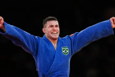 Imagem ilustrativa da imagem Willian Lima leva a prata no judô e conquista primeira medalha do Brasil em Paris