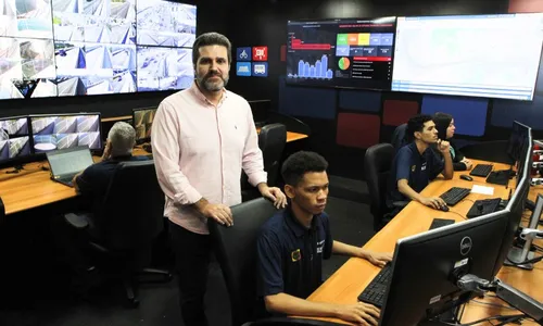 
          Imagem ilustrativa da imagem 160 câmeras para monitorar o trânsito e as filas de ônibus
          