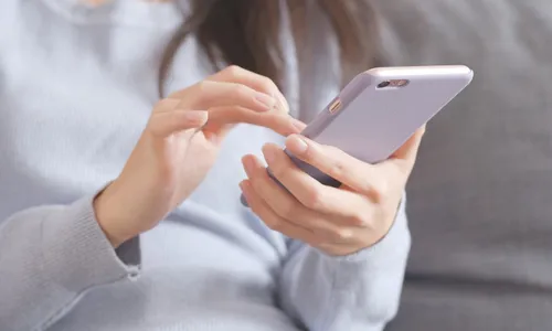 
          Imagem ilustrativa da imagem 1.939 pedem socorro por telefone contra agressão a mulheres no ES
          